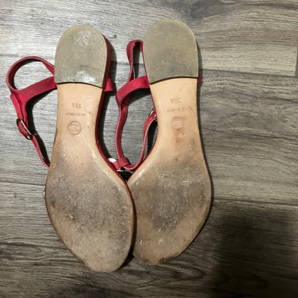 Authentic Chanel thong chain sandals size 9=39.5 - Picture 3 of 3